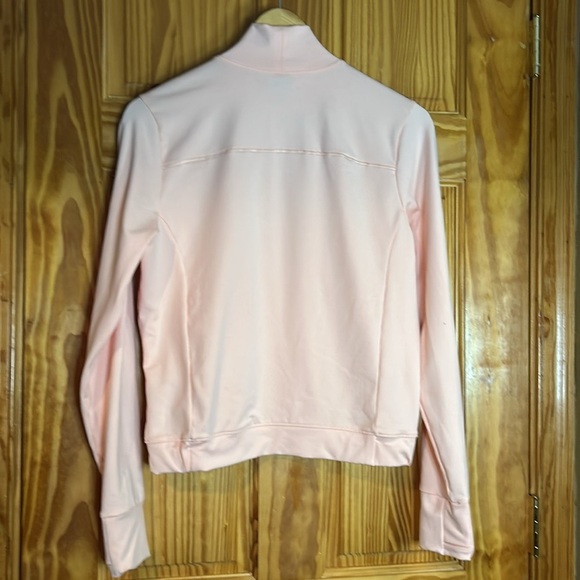 Columbia Women’s Weekend Adventure Pullover with Zippered Front Pocket. Size M - Picture 7 of 11